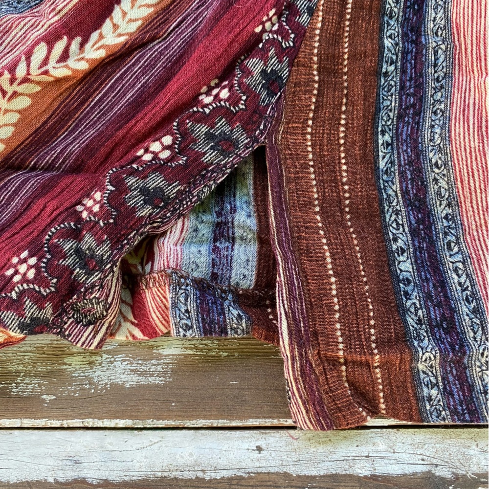 Sleeveless boho tank top blouse, earthy colors, flowy hippie style, size Medium - Picture 5 of 9